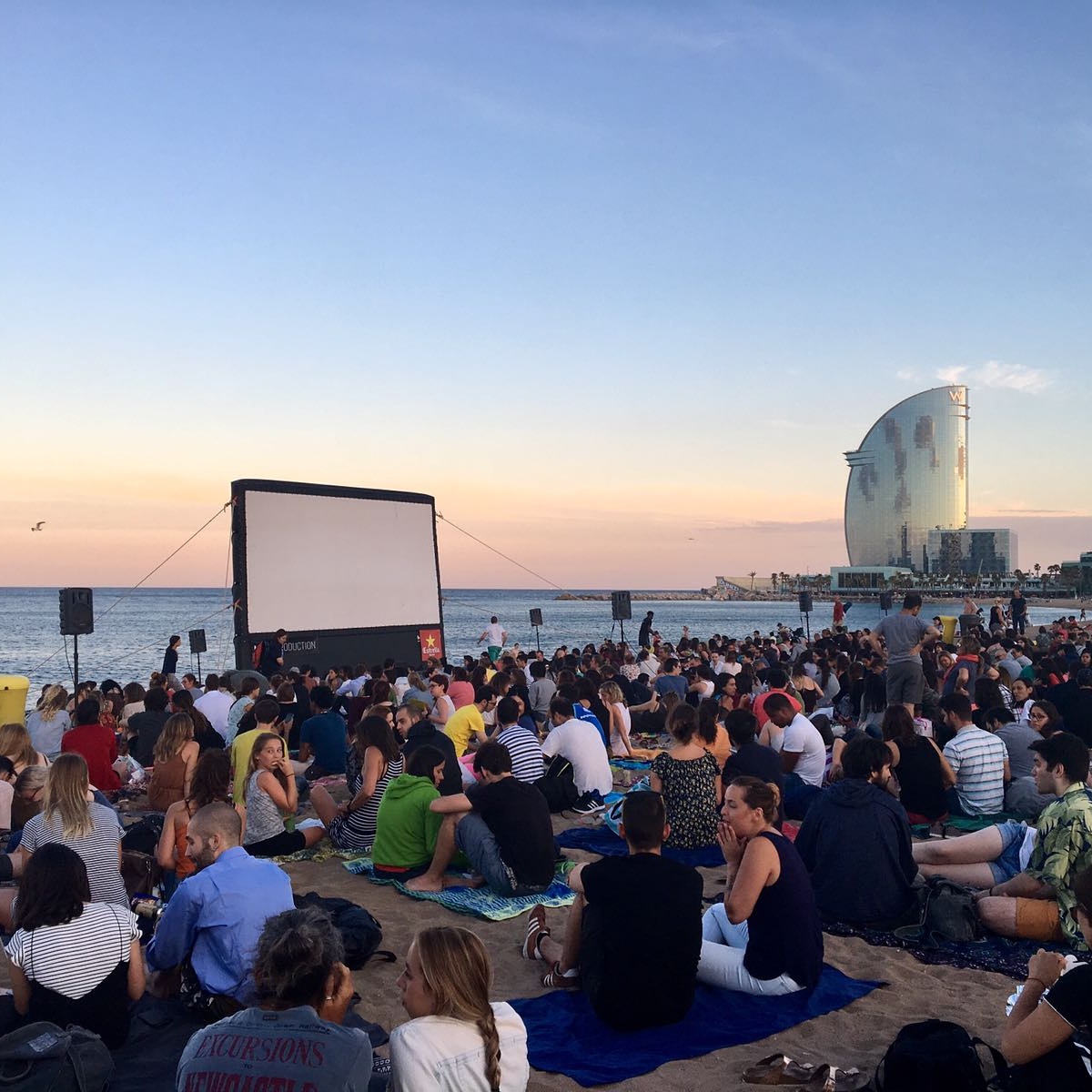 Free movies on the beach 2022