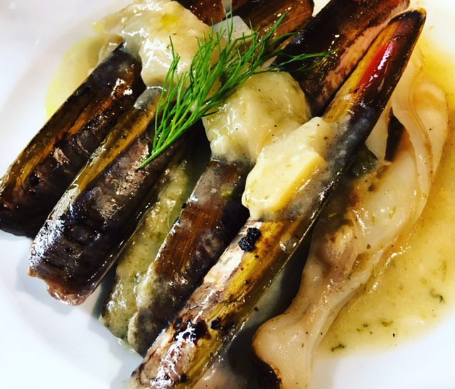 Razor clams at La cuchara de San Telmo